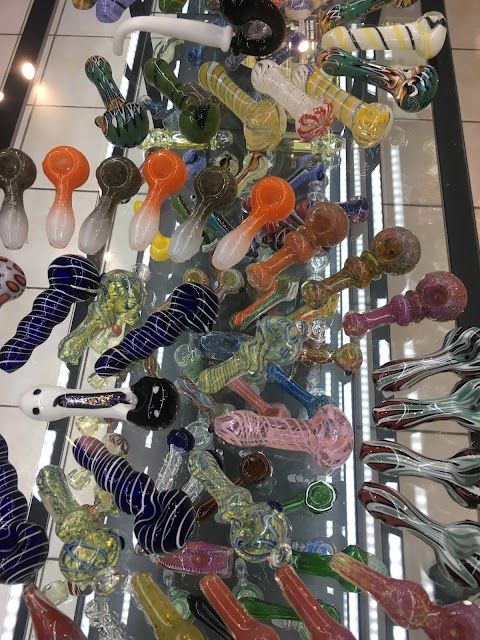 High Up Smoke Shop