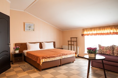 Dergachov Guest House