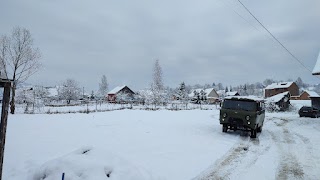 Автостоянка в Ясінях