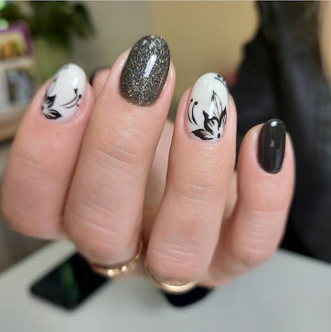 KlasSenNails