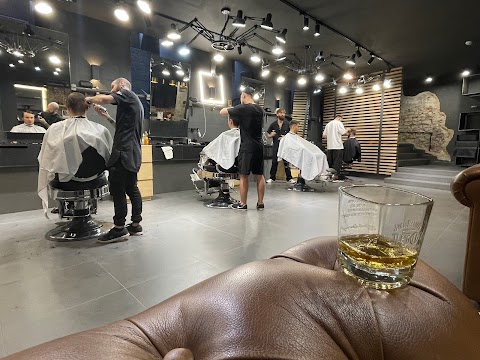 Central Barbershop. Барбершоп центр Харьков Мужские, детские стрижки, стрижка бороды, лучшие цены