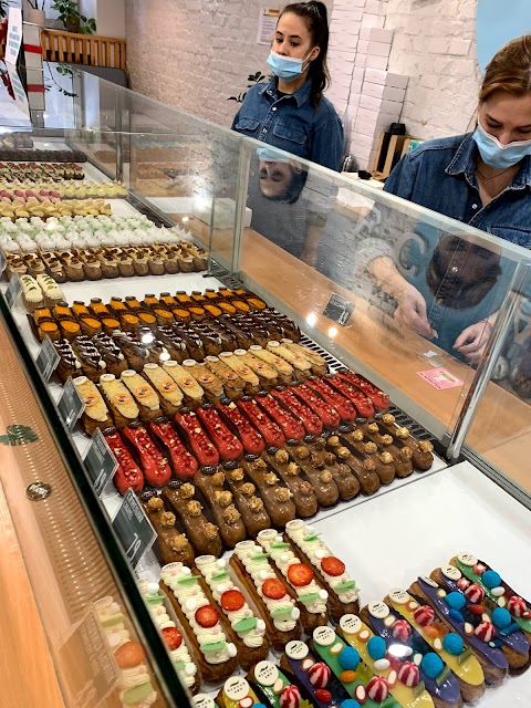 Éclair Little Artwork