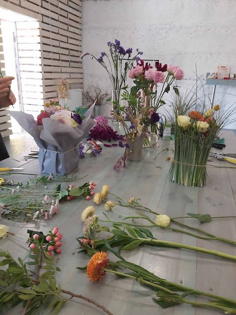 InBlumen flower school