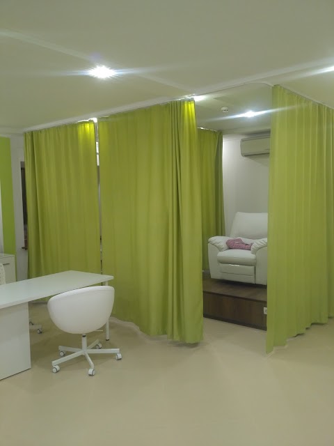 NAILROOM SOVA