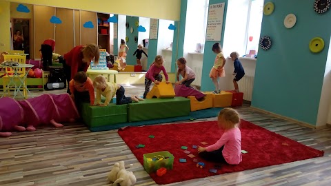 Playroom kids club