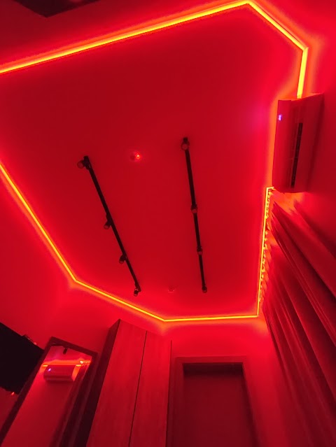 Red Cube Hotel