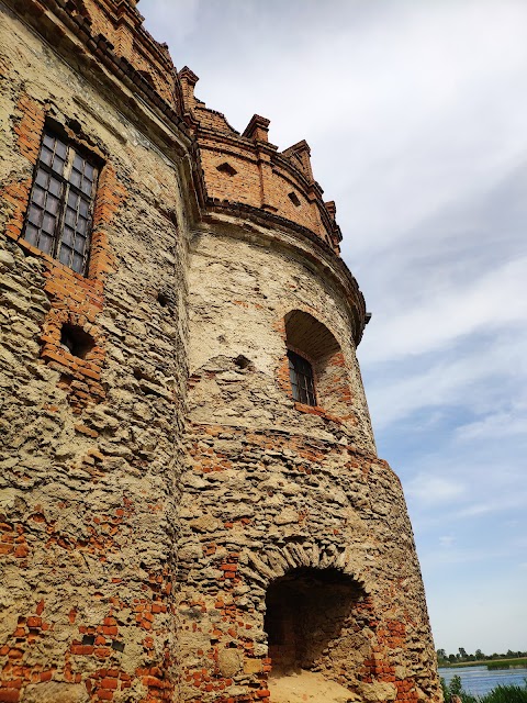 Замок Князів Острозьких