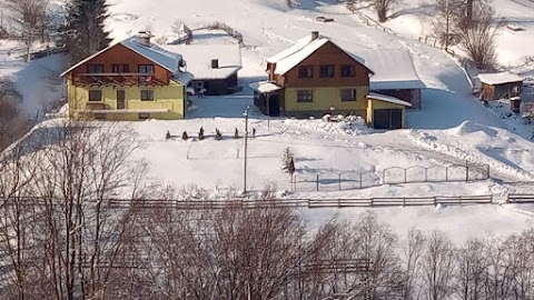 Гостинний двір "У Богдана"