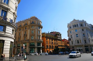 Stazione Taxi Tritone & ECT CAR