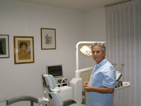 Studio Dentistico Dott. Todesco Gio Batta - Dentista Bassano del Grappa