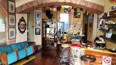 El Barrio Tattoo Shop