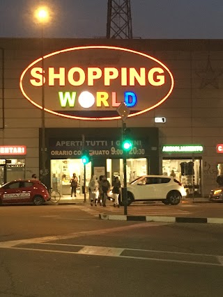 Shopping World