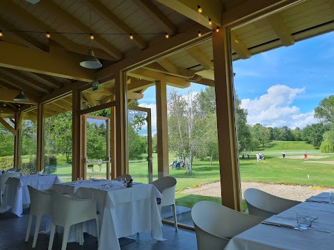 Golf Restaurant