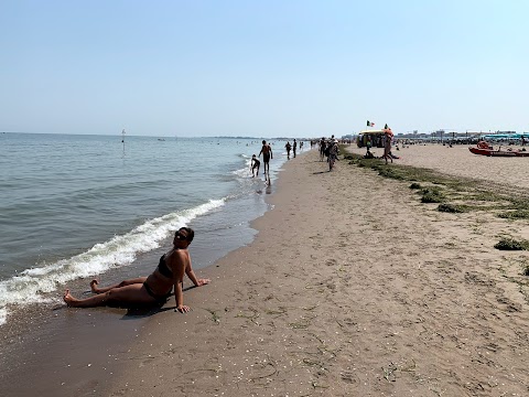 Astoria Beach Bar