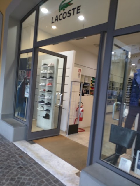 Lacoste Outlet