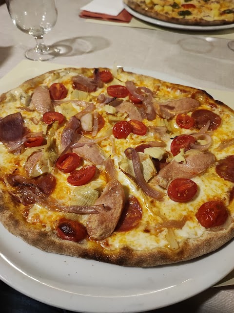 Pizzeria Ai Menarini Di Crocco Chiara