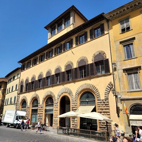 Enoteca Pitti Gola e Cantina