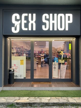 Sex Shop Season Of Love