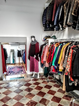 Boutique prestigiodi Giuseppina Scacchetti Josephine