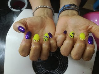 Nails Linda