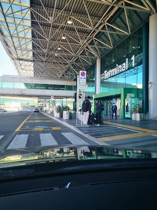 Taxi stazione termini di Roma