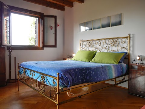 B&B Via Punta 8 - bed & breakfast, holiday home vicino centro di Bologna