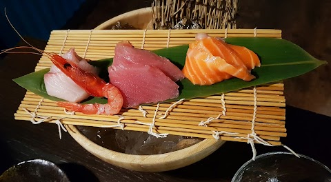 Hizumo Sushi & Sake