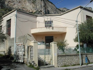 Scuola Elementare G. Di Bartolo