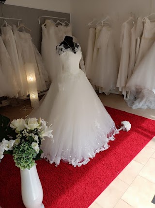 Outlet Sposa "come in un sogno" R. L.