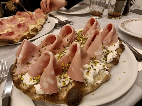 Al passo del Tordo Ristorante,Pizzeria, Pinsa Romana Castelchiodato di Mentana (RM)