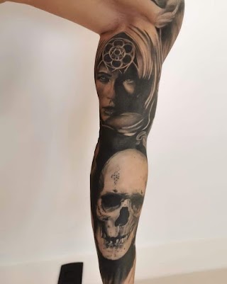 Andrea Sabino Tattoo Harley