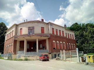 Scuola elementare di Serravalle d'Asti