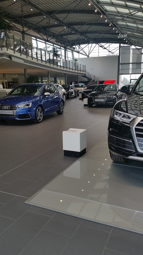 Audi Zentrum Bologna - Sede Industria, Penske Automotive Italy