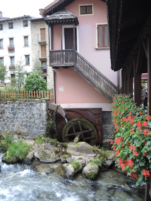 Ponte di Legno Halldis Apartments