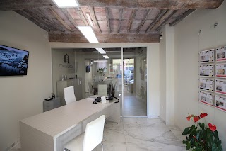 Agenzia Immobiliare Domus Lucca