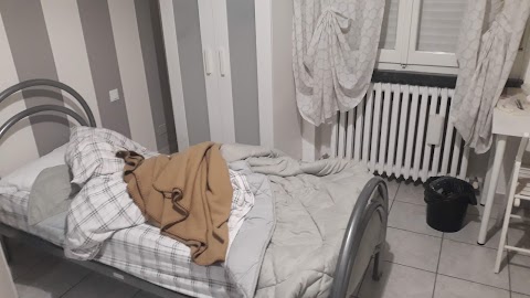 B&b Il mandorlo , via monte cimone 34 , Reggio Emilia