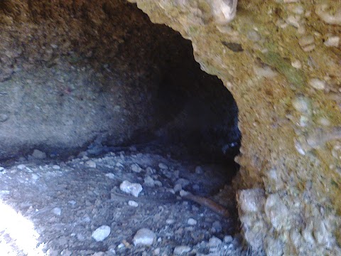 Grotta del parco