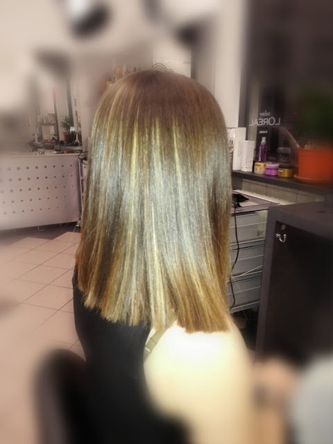 Coiffeur Angelo Antonietta Estetica Romina