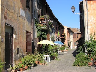 Ostia Lodge