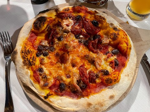Ristorante Pizzeria La Cascina