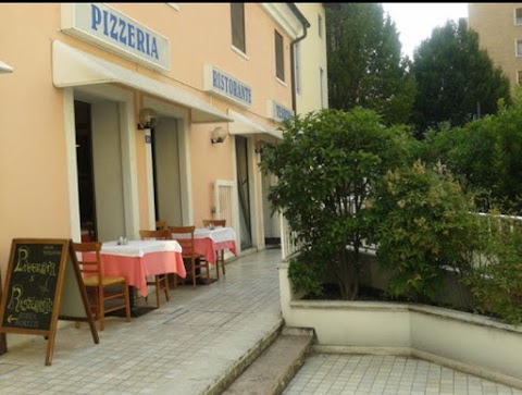 PIZZERIA VESUVIO