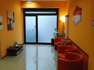 A.B.Dental S.a.s. Di Bellini Aldo Studio dentistico - dentista odontoiatra