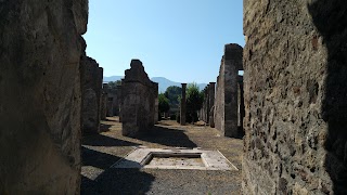 Pompei Rooms and Apartment