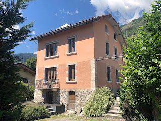 Alpi Guest House