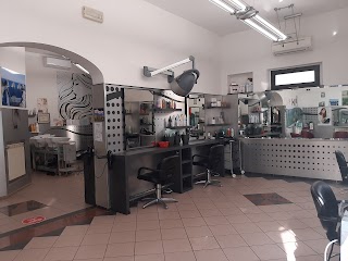 Coiffeur Angelo Antonietta Estetica Romina