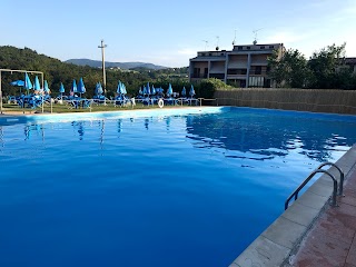 Piscina La Castellana di Gropparello