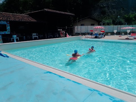 Piscina Comunale di Camerana