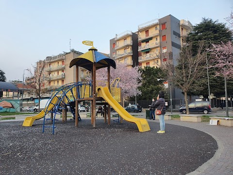 Area giochi - Affori Centro/Salis