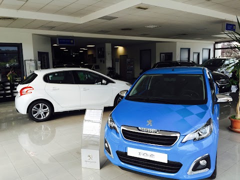 Zacchia Srl - Concessionaria Peugeot Centro Auto Srl