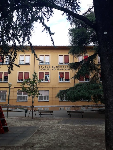 Scuola Elementare Marconi, via Laura Bassi (BO)